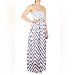 2/$10 Ardene Black and White Chevron Strapless Dress